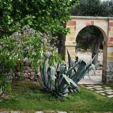 Fata Bianca Salento - Giardino Botanico Con Piscina